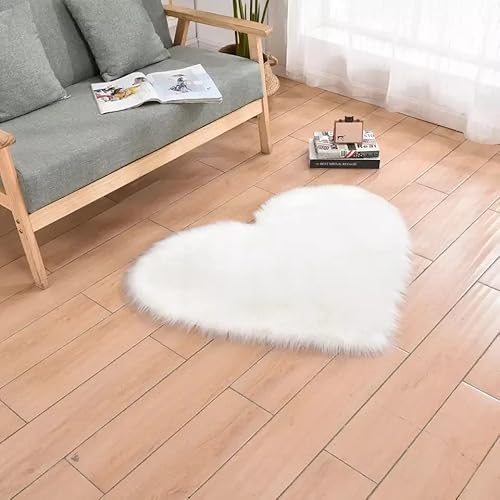 HomeRelax&Style Herzteppich 40 x 50 cm » Flauschiger Teppich in Herzform » Herz Teppich » Zierteppich I Vorleger (Weiß) von HomeRelax&Style