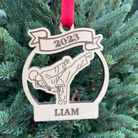 Karate Junge 2024 Ornament | Weihnachtsschmuck Personalisierte Weihnachten von HomeSweetSignsNH
