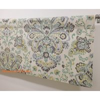 Cafe Vorhänge. Benutzerdefinierter Behang Provence Mist Spa Grün Chartreuse Vorhang Valance Topper Fenster Valance Kitchen Vorhänge von HomeandHome