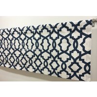 Marineblaue Cafe Vorhänge. Küche Café Valance Topper Fenster Valance Küchen Valance. Fensterbehandlung Küchenaufwertung Marineblaue Cafe Vorhänge. Küche Café Valance Topper Fenster Valance Küchen Valance. Fensterbehandlung Küchenaufwertung von HomeandHome
