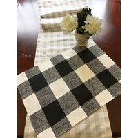 One 13 X 18 Gefütterte Tischsets Büffel Plaid Platzsets Große Schwarz Weiß Dekorative Vier Farben von HomeandHome