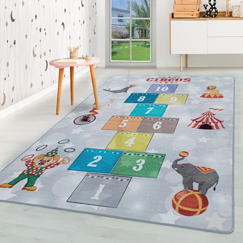 HomebyHome Kinderteppich Kurzflor Zirkus Design Kinderzimmer Babyzimmer Spielzimmer 8 mm Florhöhe Hochfertig Weich Washbar Rechteckig Junge Mädchen Grau, Farbe:Grau, Grösse:160x230 cm von HomebyHome