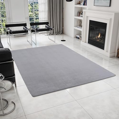 HomebyHome Teppich Silber 140x200 cm – Waschbarer Kurzflor Teppich, rutschfest & weich, modernes einfarbiges Design für Wohnzimmer, Schlafzimmer, Küche & Kinderzimmer. HomebyHome Teppich Silber 140x200 cm – Waschbarer Kurzflor Teppich, rutschfest & weich, modernes einfarbiges Design für Wohnzimmer, Schlafzimmer, Küche & Kinderzimmer. von HomebyHome