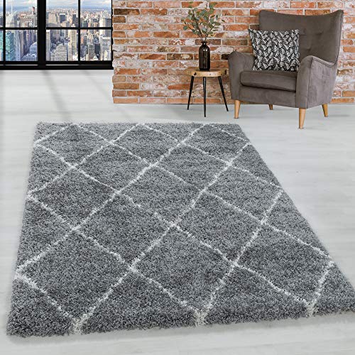 HomebyHome Teppich Wohnzimmer und Schlafzimmer Shaggy Teppich Skandinavisch Raute Design Grau und Weiss 140x200 cm - Hochflor Teppich Wohnzimmer Extra Weich Pflegeleicht - Carpet Living Room von HomebyHome