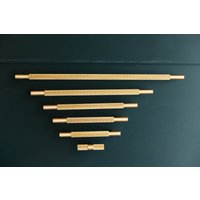 Gekordelter Messinggriff Goldküche & Kleiderschrank-Hardware Gekordelter Messinggriff Goldküche & Kleiderschrank-Hardware von HomeluxeCo