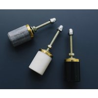 Marmor Wirbelknopf Weiss Oder Grau Mit Messing Detail Marmor Wirbelknopf Weiss Oder Grau Mit Messing Detail von HomeluxeCo