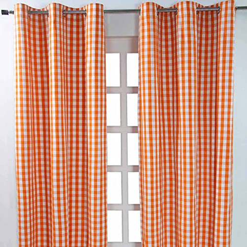 Homescapes blickdichter Ösenvorhang, orange-weiß Karierter Dekoschal mit traditionellem Karo-Muster im 2er Pack, Breite 137 x Länge 228 cm, Vorhang-Paar aus 100% Baumwolle, Gingham von Homescapes