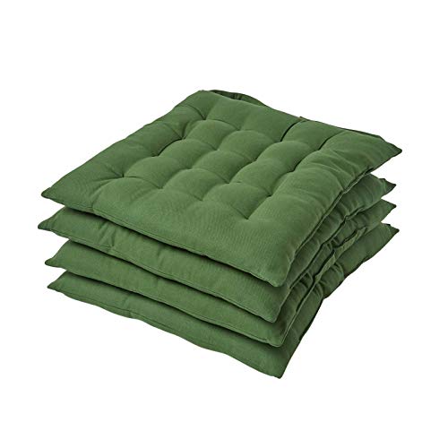 Homescapes 4er Set Stuhlkissen 40 x 40 cm, olivgrün, Sitzkissen mit Bändern und Knopfverschluss, einfarbige Auflagen für Stühle mit Bezug aus 100% Baumwolle und weicher Polyester-Füllung, grün von Homescapes