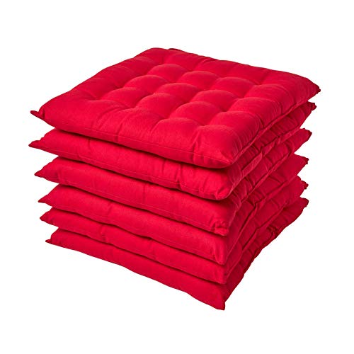 Homescapes 6er Set Stuhlkissen 40 x 40 cm, rot, Sitzkissen mit Bändern und Knopfverschluss, einfarbige Auflagen für Stühle mit Bezug aus 100% Baumwolle und weicher Polyester-Füllung von Homescapes