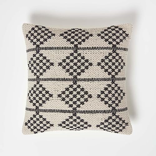 Homescapes Adana Dekokissen schwarz-weiß 45x45 cm, Baumwoll-Kissen Rauten-Muster, Kissen geometrisch mit Struktur von Homescapes