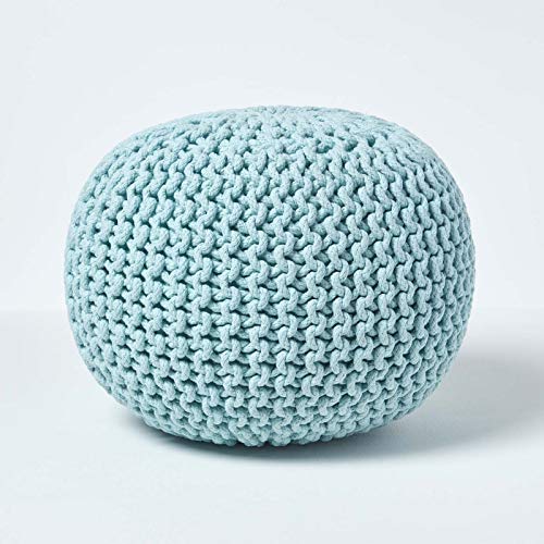 Homescapes Pouf Strickpouf rundes Bodenkissen, Sitzpouf 35 x 40 cm, gepolsterter Sitzhocker, Sitzpuff/Puff mit grob gestricktem Bezug aus 100% Baumwolle, Strickpuff, blau/hellblau von Homescapes