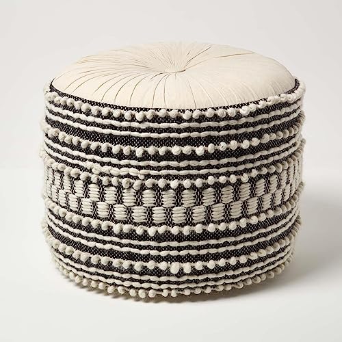 Homescapes Priya Boho-Pouf schwarz-weiß 50x40 cm, Sitzpouf rund mit Sitzsack-Füllung, Pouf Hocker Makramee von Homescapes