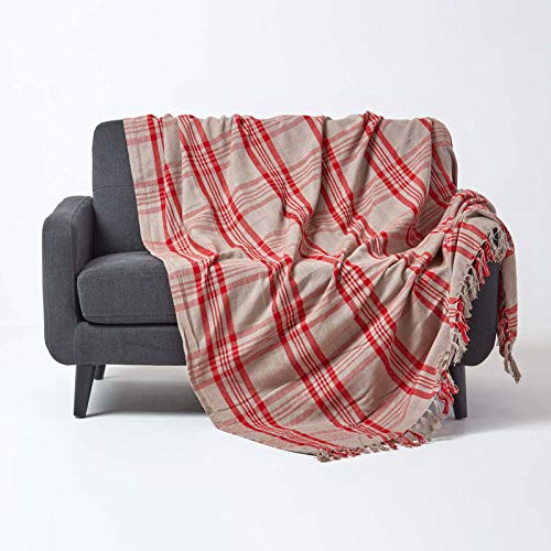 Homescapes Tagesdecke mit Tartan-Muster, Sofa- und Sessel-Überwurf 150 x 200 cm mit Fransen, weiche Wohndecke aus 100% Baumwolle, Schottenmuster, grau-rot kariert von Homescapes