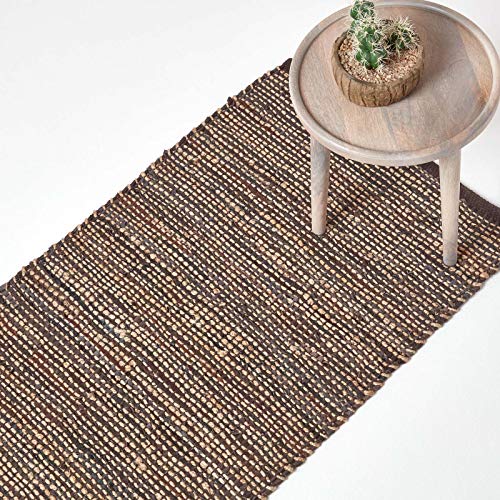 Homescapes Teppichläufer Madras braun 66x200 cm – handgewebter Teppich aus Hanf & Recycling-Leder, Flachgewebe im Streifen-Design Homescapes Teppichläufer Madras braun 66x200 cm – handgewebter Teppich aus Hanf & Recycling-Leder, Flachgewebe im Streifen-Design von Homescapes