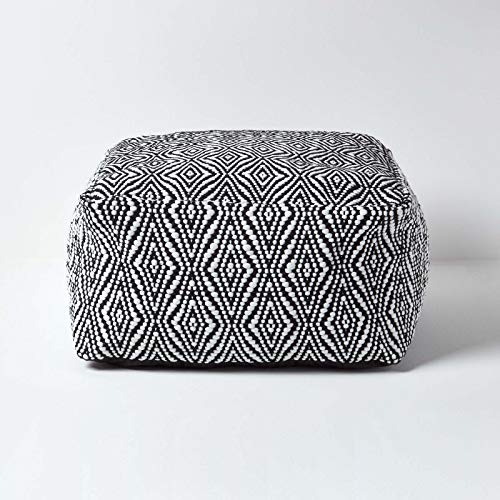 Homescapes handgewobener Chindi Sitzpouf - Sitzkissen mit geometrischem Muster in Schwarz - Weiß, 60 x 60 x 30cm von Homescapes