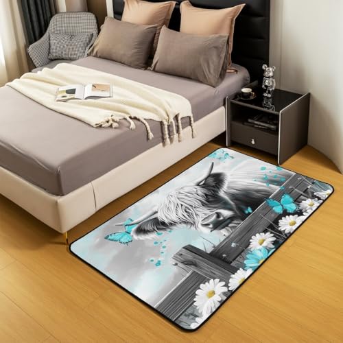 Homewish Süß Highland Kuh Teppiche Vintage Landschaft Holz Brett Teppich Für Jungen Blauen Schmetterling Dekorationen Daisy Carpet Kawaii Westliche Tiere Ombre Ölgemälde Kinderteppich 150x200 Rug von Homewish