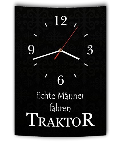 Homeyourself LAUTLOSE Designer Wanduhr mit Spruch Echte Männer Fahren Traktor schwarz weiß modern Deko Schild Abstrakt Bild 41 x 28cm von Homeyourself