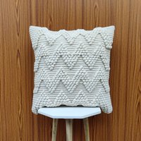 Handgewebte Weiße Baumwolle Tufted Textured Chunky Loops Fransen Kissenhülle 18x18 Kissenbezug Boho Deko von HoneyBeeHomeNLiving