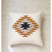 Kilim Boho Handwebstuhl Gewebter Strukturierter Kissenbezug 18 "x 18" Kilim Boho Handwebstuhl Gewebter Strukturierter Kissenbezug 18 "x 18" von HoneyBeeHomeNLiving