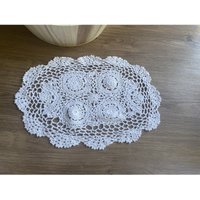 Gehäkelte Baumwoll Deckschicht, Weiß Oder Creme, Runde Ovale Form, Neugeborene Photo Prop Layering von HoneyDewProps
