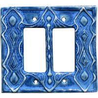 Arabesque Doppelwippe Gfi Keramik Lichtschalterabdeckung in Saphirblauer Glasur von HoneybeeCeramics