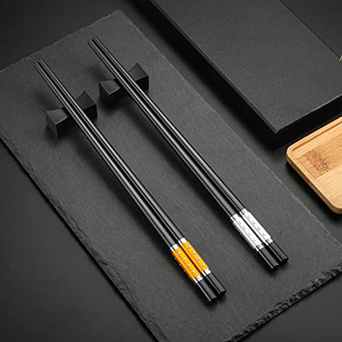 2 pair Glasfaser Japanische EssStäbchen schwarz + 2 pcs Essstäbchen Ablagen Sushi Chopsticks Essstäbchen Edelstahl mit Halter Geschenkset Chinesische Stäbchen Asiatisches Besteck mit Geschenkbox von Hongyantech