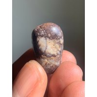 Kokosnuss Nova Jaspis Kristall Trommelstein | Heilende Kristalle Steine Chakra Und Mineralien Mineralplatte von HoodooCrystals