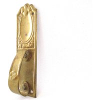 Vintage Schubladengriff Aus Messing. Beschlag Für Schrank-Rosette, Restaurierung. #70Bg3Ekf Vintage Schubladengriff Aus Messing. Beschlag Für Schrank-Rosette, Restaurierung. #70Bg3Ekf von HooksAndHardware