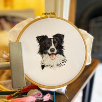 Handgesticktes Haustierportrait | Tierporträt Maßgeschneiderte Handstickerei Gestickter Hund Katze Vogel Wellensittich Pferd Meerschweinchen Fisch von HoopEmbroideryCo