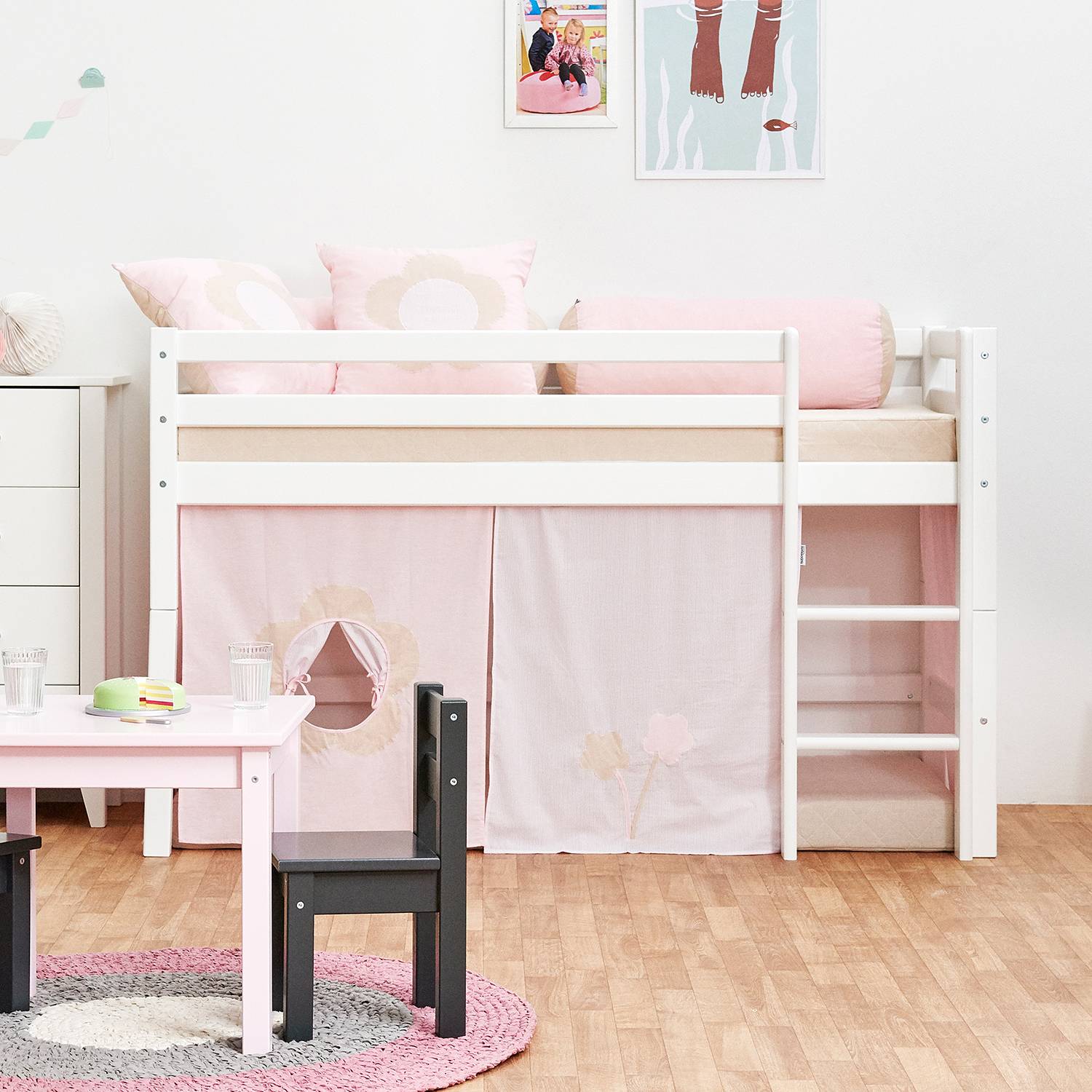 home24 Halbhochbett Fairytale Flower II 70 x 160cm Pink mit Leiter Schaumstoffmatratze home24 Halbhochbett Fairytale Flower II 70 x 160cm Pink mit Leiter Schaumstoffmatratze von home24