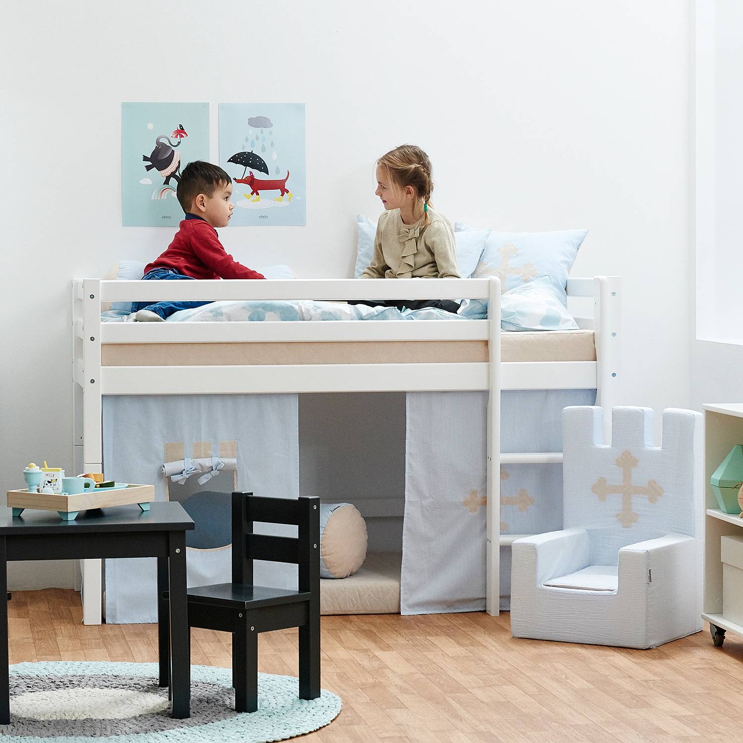 home24 Halbhochbett Fairytale Knight II 70 x 160cm Blau mit Leiter Schaumstoffmatratze home24 Halbhochbett Fairytale Knight II 70 x 160cm Blau mit Leiter Schaumstoffmatratze von home24