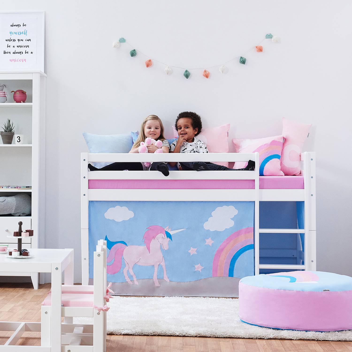 home24 Halbhochbett Unicorn II 70 x 160cm Pink/Blau mit Leiter ohne Matratze home24 Halbhochbett Unicorn II 70 x 160cm Pink/Blau mit Leiter ohne Matratze von home24