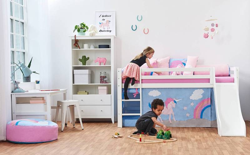 home24 Halbhochbett Unicorn II 90 x 200cm Pink/Blau mit Rutsche Visco-Kaltschaummatratze von home24