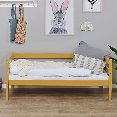 Hoppekids ECO Comfort Kinderbett 70x160 mit Lattenrost | Herbstgelb | Nordisches Umweltzeichen Zertifiziert | FSC®-zertifiziertes massives Kiefernholz aus der EU von Hoppekids