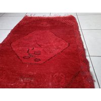 2.17'x3.38'red Rug, 40.55"x25.98" Türmatte, Badetürmatte, Übergefärbter Roter Teppich, Handgemachte Rote Wolle Oushak von HorizonVintageRug