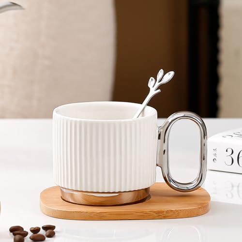 Hosoncovy Kaffeetasse mit Platte Keramik Kaffeetasse mit Bambus Untersetzer und Löffel Tasse Pad Nachmittags Tee Tasse Set Getränketasse Set für Kaffee Kakao Tee Getränke (Weiß) von Hosoncovy