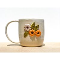 Gänseblümchen-Blumen-Becher, Becher Handgemacht, Vintage Blumen, Becher-Geschenk, Freundschafts-Becher, Sommer-Becher, Brautparty-Geschenk von HotFlashPottery