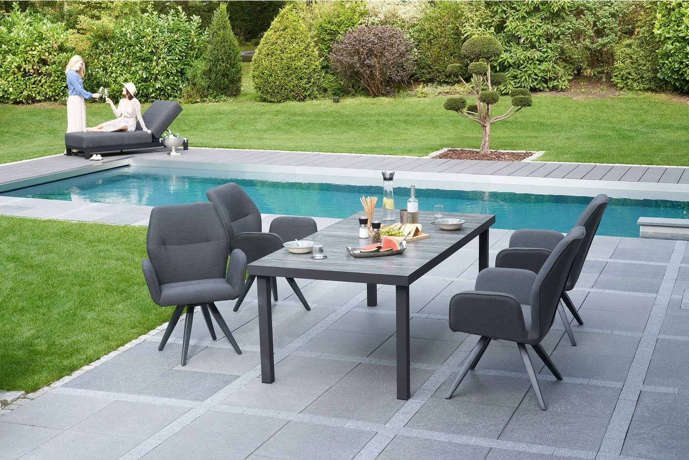 House- Attack Gartenstuhl Sunrino Dining Gartensessel Drehsessel Anthrazit/Sooty aus Sunbrella Stoff 70x66x94cm von House- Attack