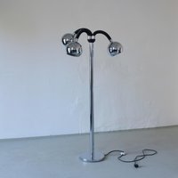 Chrom Space Age Stehlampe 3-Arm | Italien 1970Er Jahre von HouseOfVintFurniture
