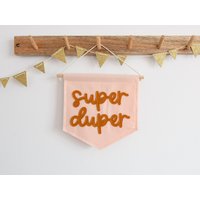 Super Duper Mini Filz Banner Kinderzimmer Wanddeko Flagge von HouseofHooray