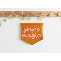 You're Magic Mini Filz Banner Kinderzimmer Wanddeko Flagge von HouseofHooray