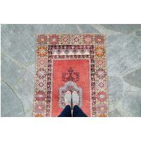 Vintage 3'2 "x 5'7' Teppich Kleines Orange Medaillon in Der Mitte Oushak Wolle Kurzflor-Ushak-Teppich 1940 - Kostenloser Domestic Versand von HouseofSeance