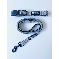 Space Planet Sterne Mond Hund Welpen Halsband Und Leinen Set - Für Hunde Robuste Hundeleine Muster Hundehalsband Space Planet Sterne Mond Hund Welpen Halsband Und Leinen Set - Für Hunde Robuste Hundeleine Muster Hundehalsband von HouseofhugoGB