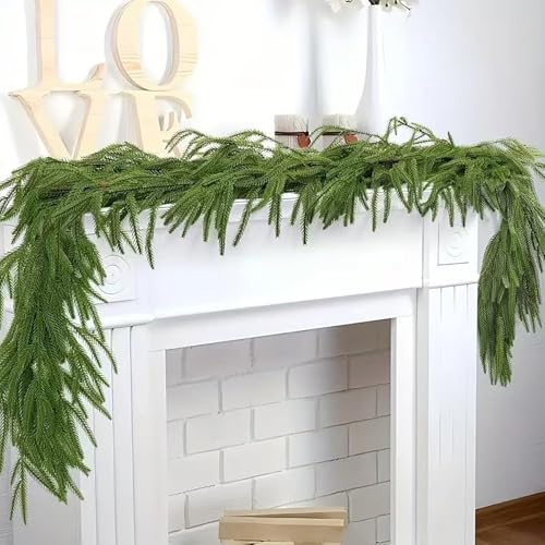 Künstliche Norfolk-Kiefer-Girlanden, Weihnachtsdekoration, 1,8 m, fühlt sich echt an, Winter-Kieferngirlande, grüne künstliche Grüngirlande für Tisch, Kaminsims, Wand, Innen- und Außenbereich, von HshDUti