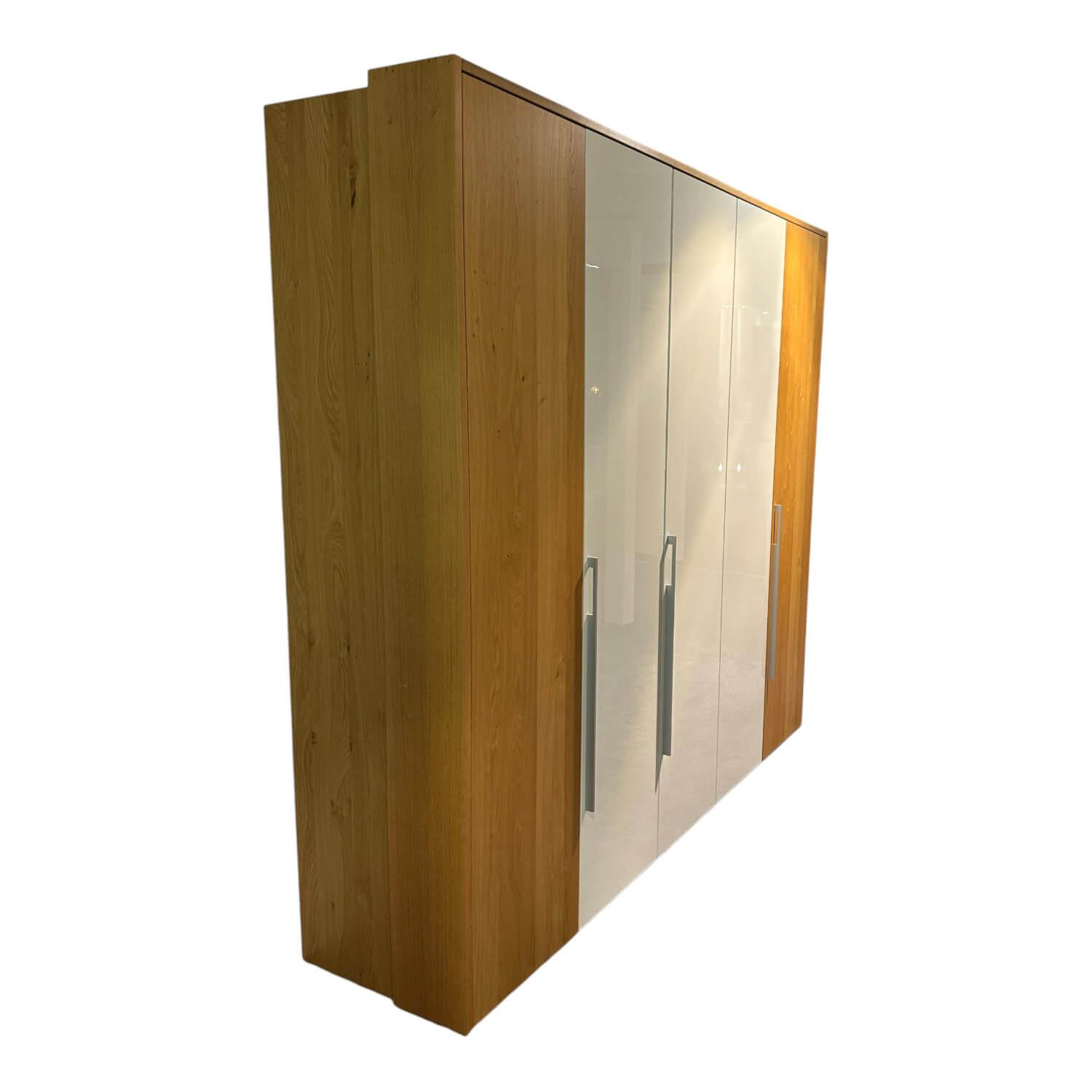 Kleiderschrank Multi Forma 2 In Natureiche Und Hochglanz Weiß Design A Griff 030... von Hülsta