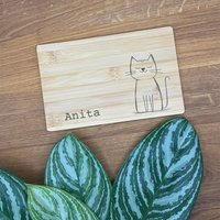 Personalisiertes Frühstücksbrett | Schneidebrett Mit Name Und Motiv Aus Bambus Geschenkidee Kindergeburtstag Katze von Huiibeetastisch
