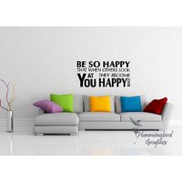 Glückliches Zitat Aufkleber Inspirierende Vinylwandkunst Glückliches Zitat Aufkleber Inspirierende Vinylwandkunst von HummingbirdGraphix