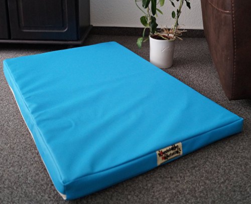 Hundebettenmanufaktur Hundematratze Hundebett Kunstleder Schaumstoff 5 cm Verschiedene Größen und Farben wählbar (130 cm X 90 cm, blau) von Hundebettenmanufaktur