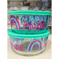 Pyrex Behälter Happy Pride Regenbogen 2Er Set Glas 4 Tasse Kapazität von HuttsTreasuresStore