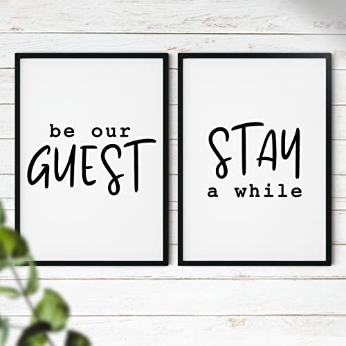 Hygge Creations Be Our Guest, Stay A While – Typografie-Drucke (2 Stück), Wohnkultur, Wandkunst, Gästezimmer-Druck, nur A3 von Hygge Creations